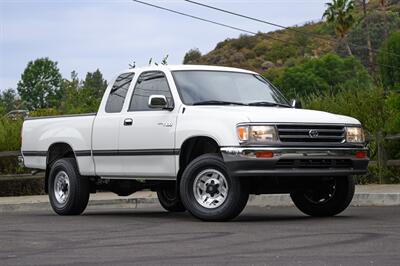 1995 Toyota T100 SR5   - Photo 2 - Van Nuys, CA 91402