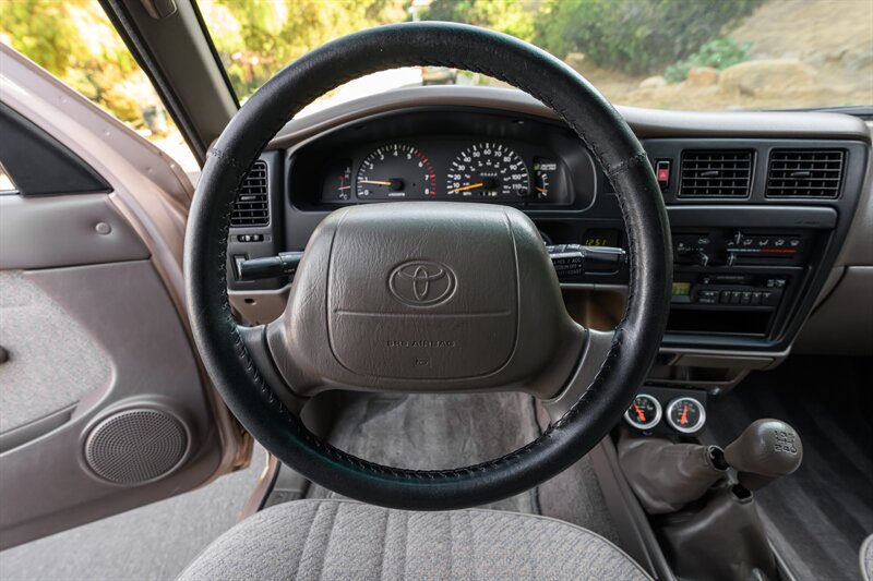 1996 Toyota Tacoma V6 - Photo 40 - Van Nuys, CA 91402