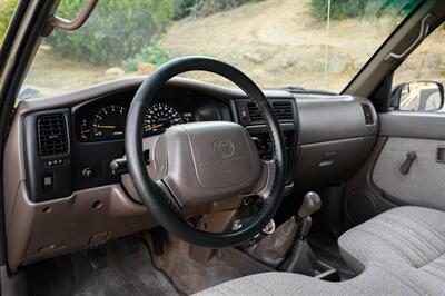 1996 Toyota Tacoma V6 - Photo 33 - Van Nuys, CA 91402