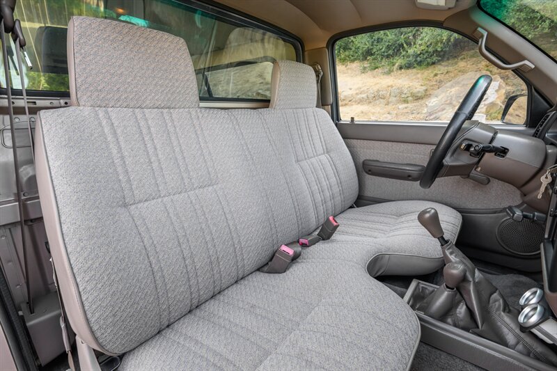 1996 Toyota Tacoma V6 - Photo 43 - Van Nuys, CA 91402