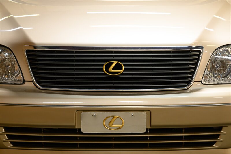 1998 Lexus LS 400 - Photo 10 - La Crescenta, CA 91214