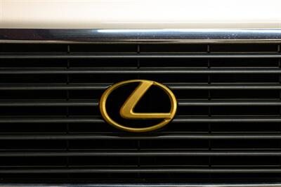 1998 Lexus LS 400 - Photo 11 - La Crescenta, CA 91214