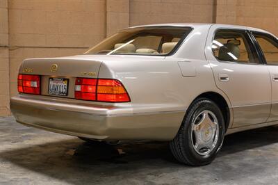 1998 Lexus LS 400 - Photo 38 - La Crescenta, CA 91214