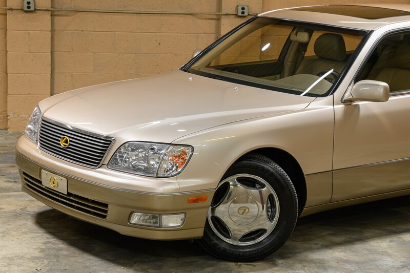 1998 Lexus LS 400 - Photo 18 - La Crescenta, CA 91214