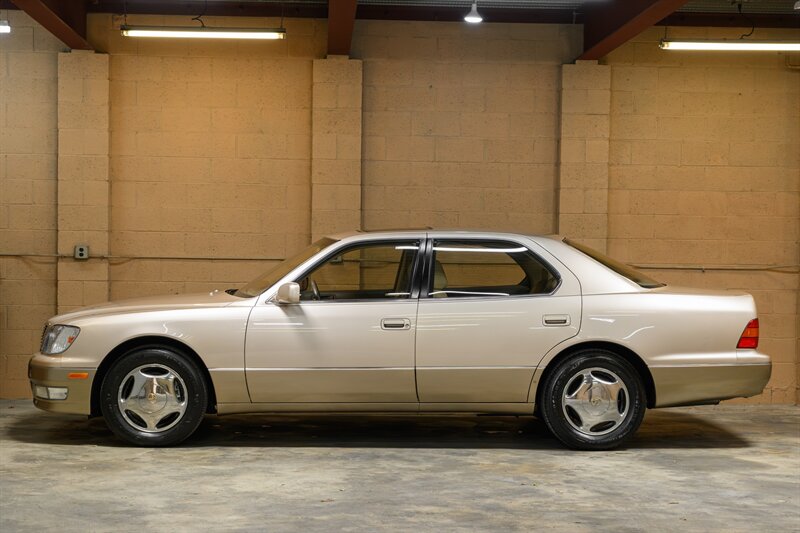 1998 Lexus LS 400 - Photo 25 - La Crescenta, CA 91214
