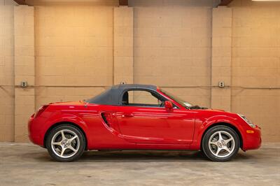 2003 Toyota MR2 Spyder - Photo 33 - Van Nuys, CA 91402