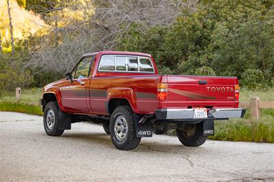 1986 Toyota Pickup SR5   - Photo 15 - Van Nuys, CA 91402