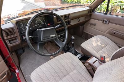 1986 Toyota Pickup SR5   - Photo 35 - Van Nuys, CA 91402