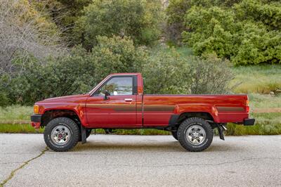 1986 Toyota Pickup SR5   - Photo 17 - Van Nuys, CA 91402