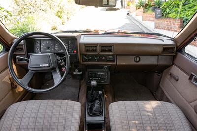 1986 Toyota Pickup SR5   - Photo 37 - Van Nuys, CA 91402