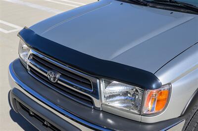 1999 Toyota 4Runner SR5 - Photo 7 - Van Nuys, CA 91402