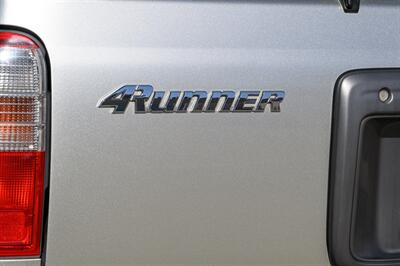 1999 Toyota 4Runner SR5 - Photo 17 - Van Nuys, CA 91402