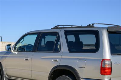 1999 Toyota 4Runner SR5 - Photo 21 - Van Nuys, CA 91402