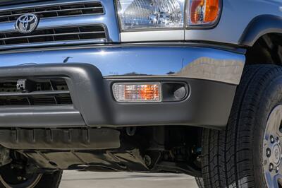 1999 Toyota 4Runner SR5 - Photo 27 - Van Nuys, CA 91402