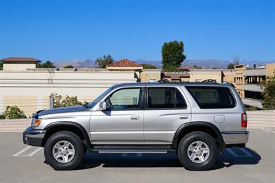1999 Toyota 4Runner SR5 - Photo 13 - Van Nuys, CA 91402