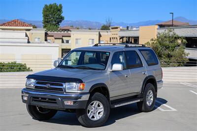 1999 Toyota 4Runner SR5 - Photo 2 - Van Nuys, CA 91402