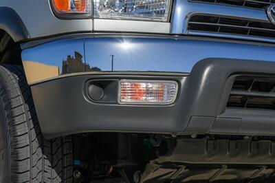 1999 Toyota 4Runner SR5 - Photo 26 - Van Nuys, CA 91402