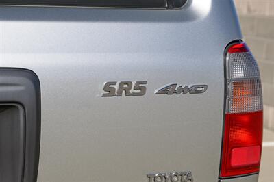 1999 Toyota 4Runner SR5 - Photo 16 - Van Nuys, CA 91402