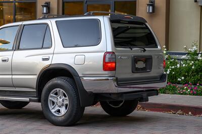 1999 Toyota 4Runner SR5 - Photo 41 - Van Nuys, CA 91402