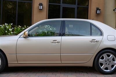 2004 Lexus LS 430   - Photo 13 - Van Nuys, CA 91402