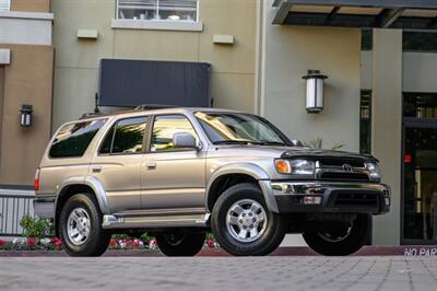 2001 Toyota 4Runner SR5   - Photo 29 - Van Nuys, CA 91402
