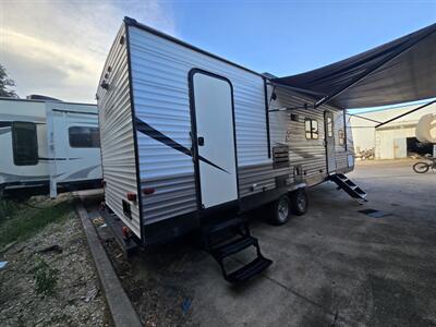 2020 Keystone Coleman 263BH   - Photo 4 - Liberty, TX 77575