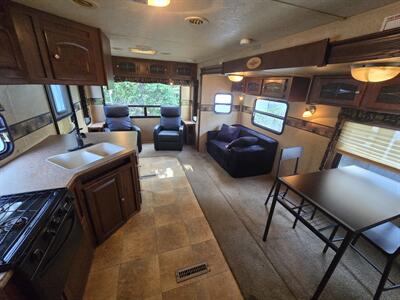 2012 Forest River Rockwood 8314BSS - Photo 4 - Liberty, TX 77575