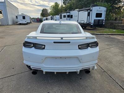 2019 Chevrolet Camaro SS   - Photo 4 - Liberty, TX 77575