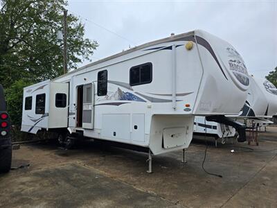 2010 Heartland Bighorn 3670RL   - Photo 3 - Liberty, TX 77575