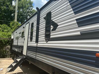 2021 Keystone Zinger ZR340BH21   - Photo 4 - Liberty, TX 77575