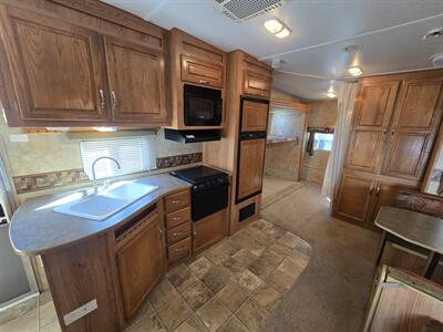2007 Jayco Designer   - Photo 4 - Liberty, TX 77575
