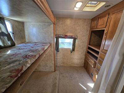 2007 Jayco Designer   - Photo 5 - Liberty, TX 77575