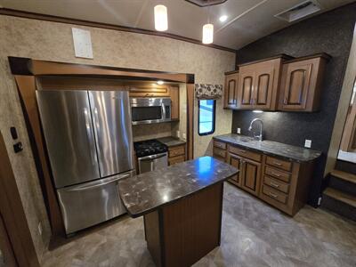 2015 Forest River Cedar Creek 38RD   - Photo 20 - Liberty, TX 77575