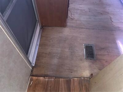 2014 Forest River Salem 29FKBS   - Photo 4 - Liberty, TX 77575