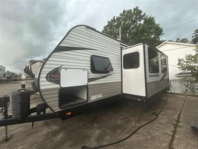 2019 Starcraft AUTUMN RIDGE 27BHS   - Photo 4 - Liberty, TX 77575