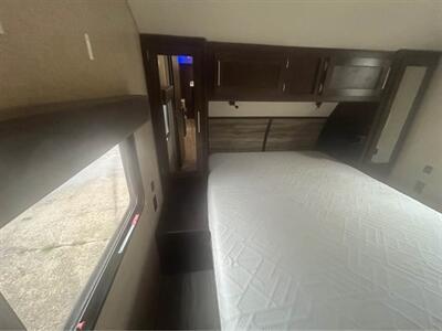 2018 Forest River Cherokee 294BH   - Photo 3 - Liberty, TX 77575