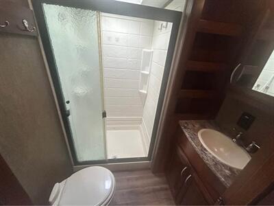 2016 Forest River Wildcat 31SAX   - Photo 9 - Liberty, TX 77575