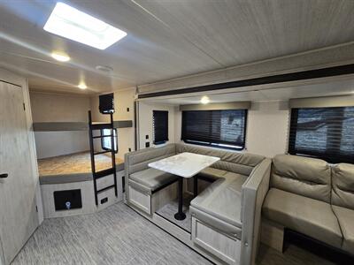 2023 East to West Silver Lake 26BHLE   - Photo 6 - Liberty, TX 77575