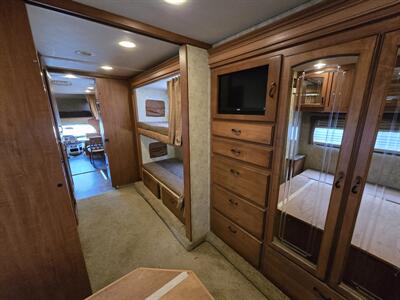 2010 Jayco Greyhawk 31FS   - Photo 16 - Liberty, TX 77575