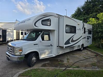2010 Jayco Greyhawk 31FS   - Photo 5 - Liberty, TX 77575