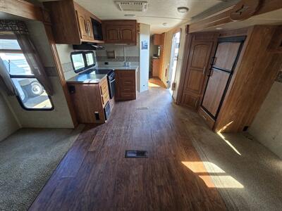 2014 Forest River Windjammer 3065WA   - Photo 5 - Liberty, TX 77575