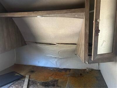 2018 Palomino Puma 30-DB   - Photo 4 - Liberty, TX 77575