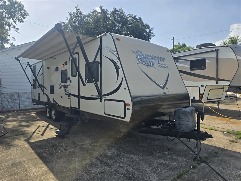 2015 Forest River Surveyor SC294QBLE  