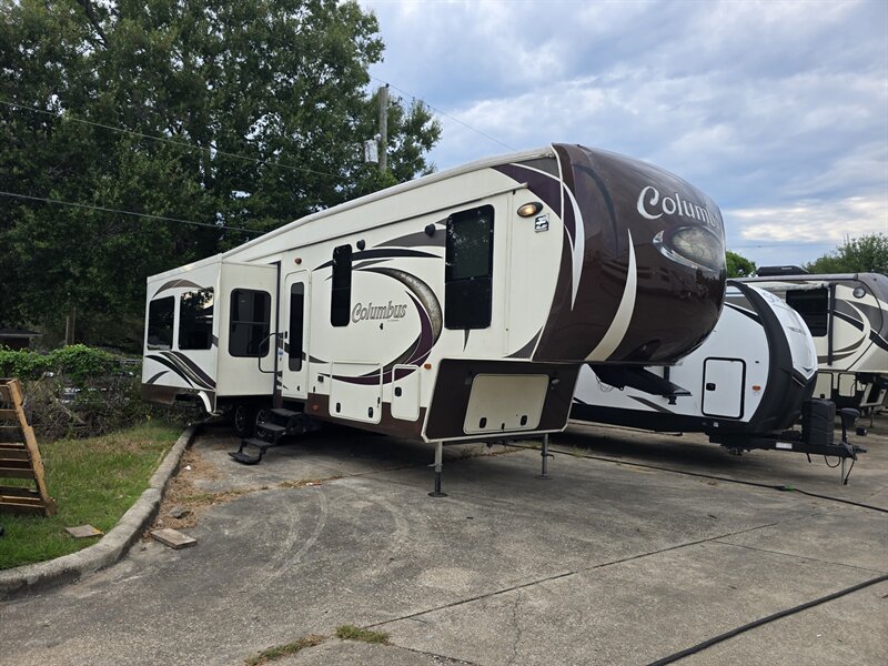 2015 Palomino Columbus 320RS  