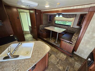 2015 Winnebago Minnie 2201DS   - Photo 6 - Liberty, TX 77575