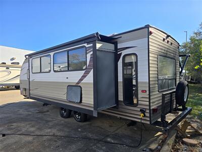 2015 Forest River Grey Wolf 26RL   - Photo 2 - Liberty, TX 77575