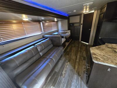 2015 Forest River Grey Wolf 26RL   - Photo 8 - Liberty, TX 77575