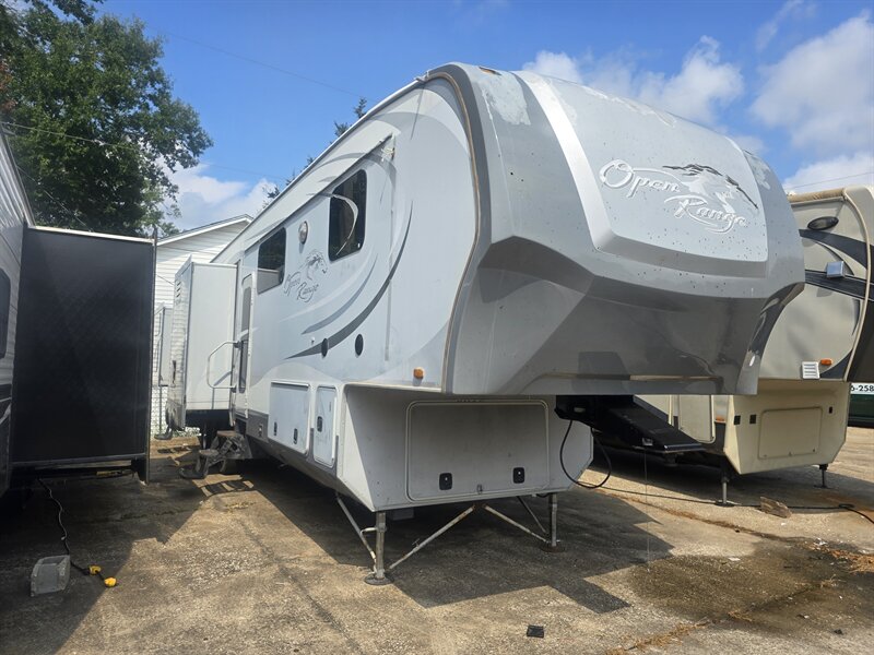 2014 Open Range 427BHS  