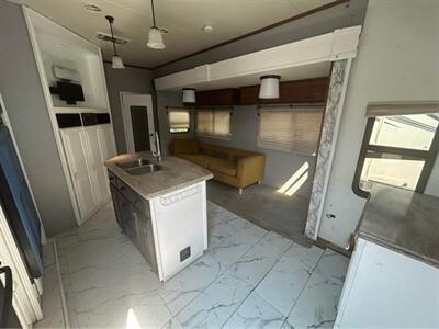 2014 Open Range 427BHS   - Photo 23 - Liberty, TX 77575