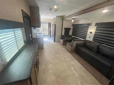 2023 Forest River Timberwolf 36FBOP   - Photo 14 - Liberty, TX 77575